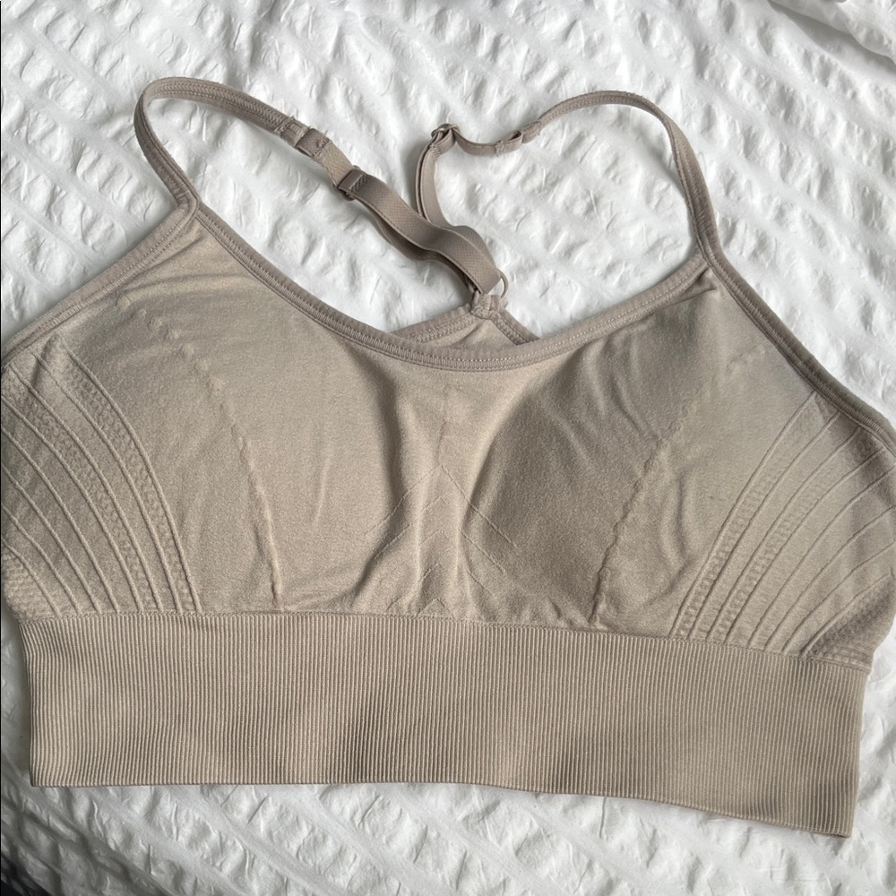 Auden Light Beige Sports Bra